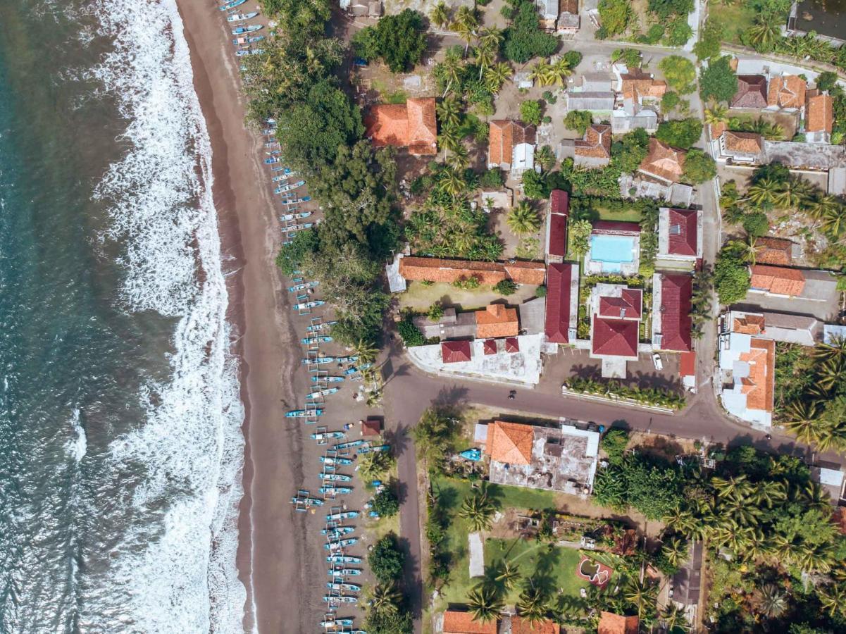 Sunrise Resort Batukaras Екстер'єр фото