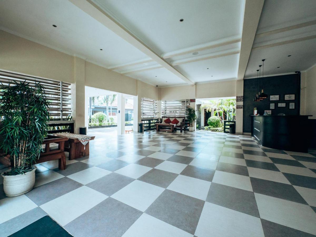 Sunrise Resort Batukaras Екстер'єр фото