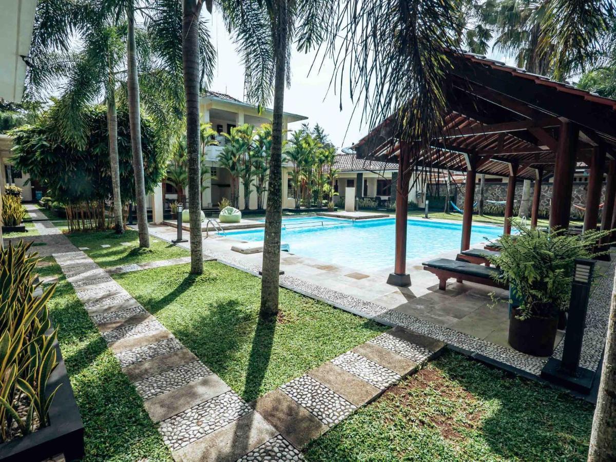 Sunrise Resort Batukaras Екстер'єр фото
