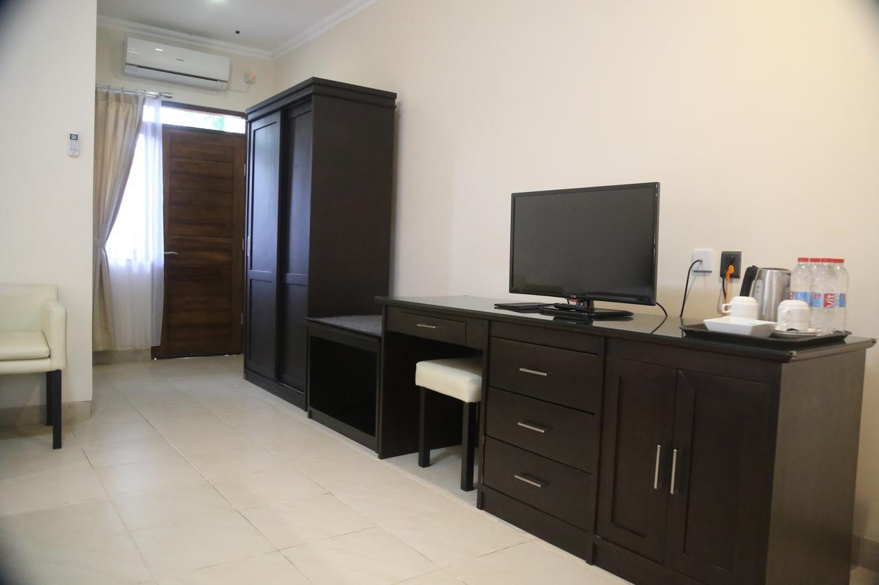 Sunrise Resort Batukaras Екстер'єр фото